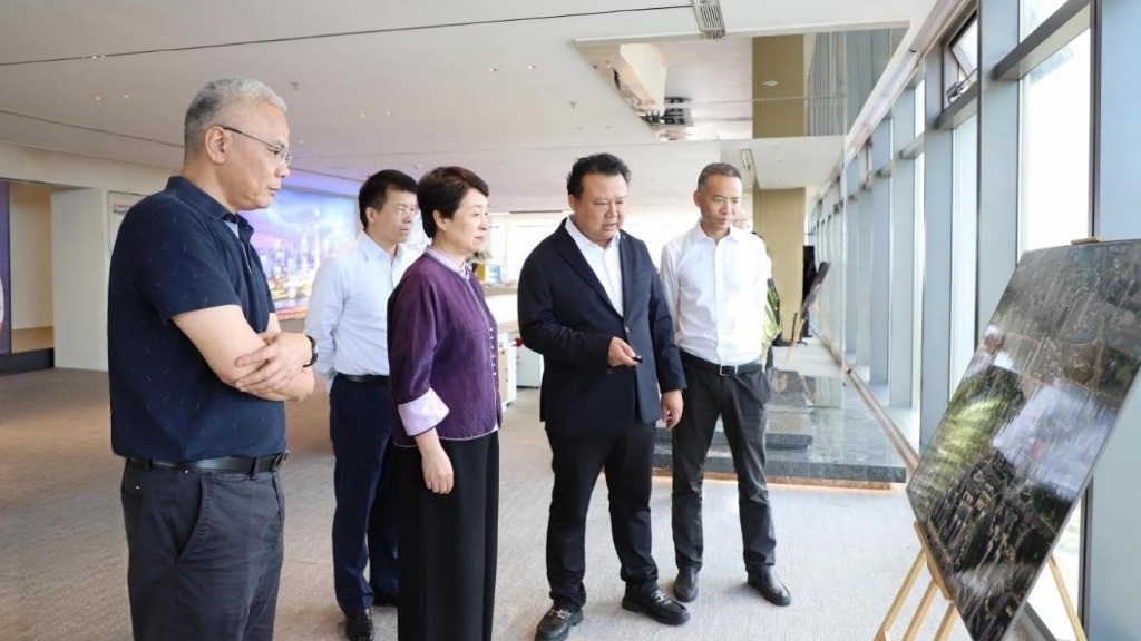 石岱带队拜会四川省领导并开展业务调研