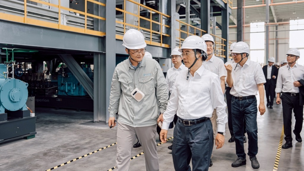 缪建民赴合肥调研并讲授专题党课